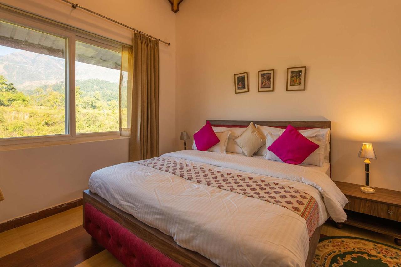 דהראדון Stayvista At Silveroaks Cottage מראה חיצוני תמונה